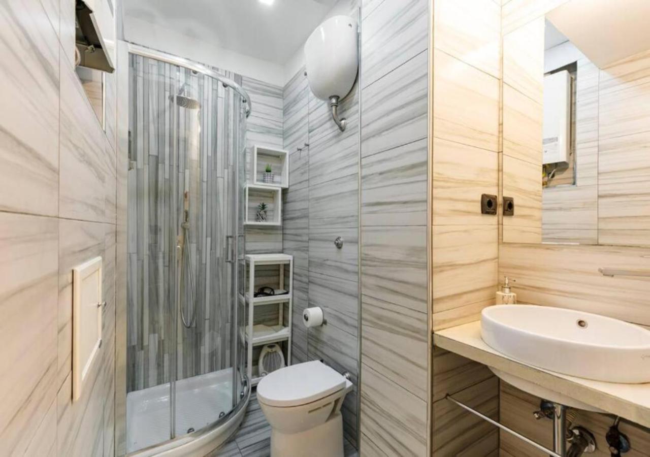 Apartment Duomo เนเปิลส์ ภายนอก รูปภาพ