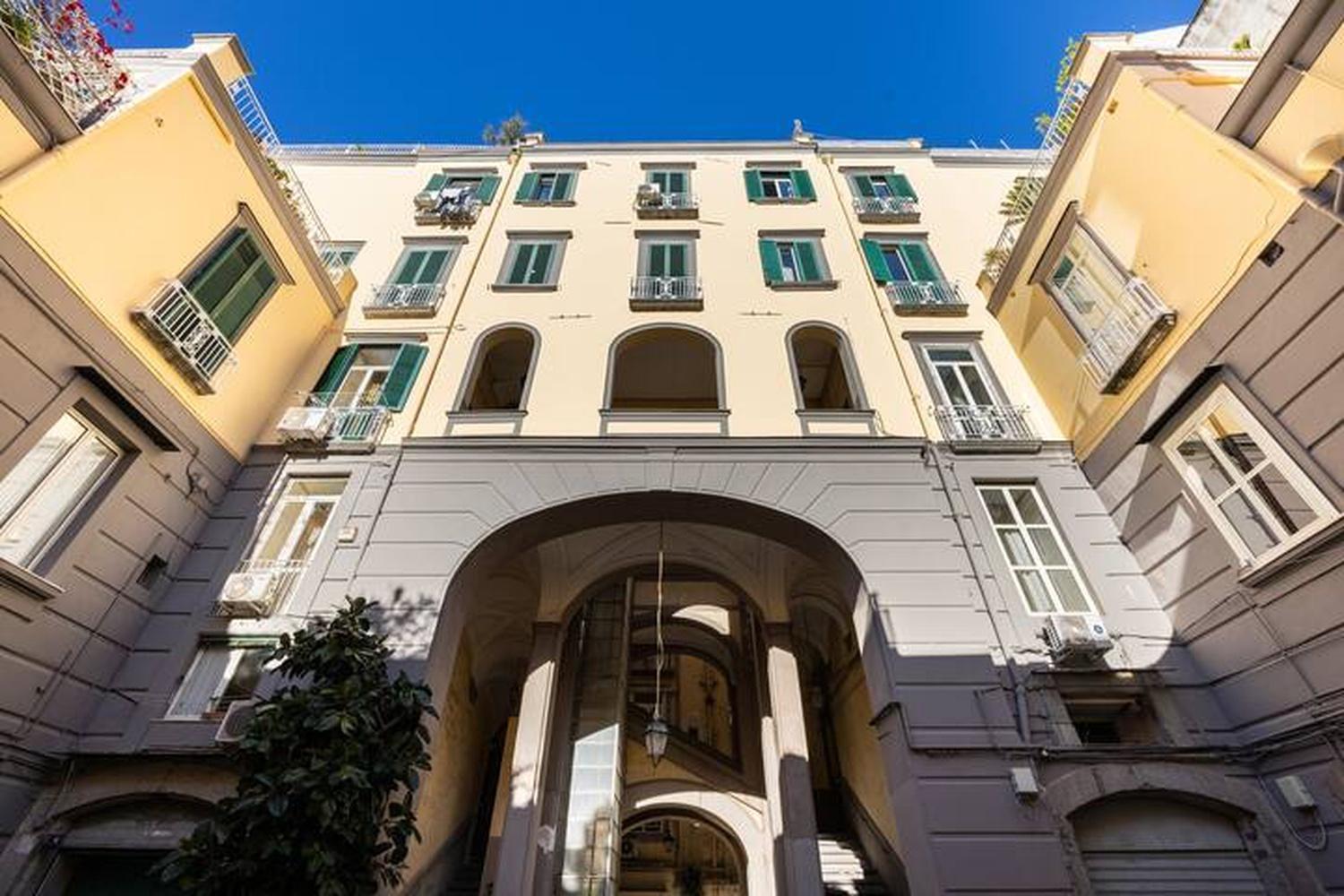 Apartment Duomo เนเปิลส์ ภายนอก รูปภาพ